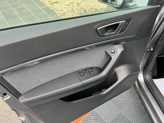 SEAT ATECA Ateca diesel BVA-010.jpg